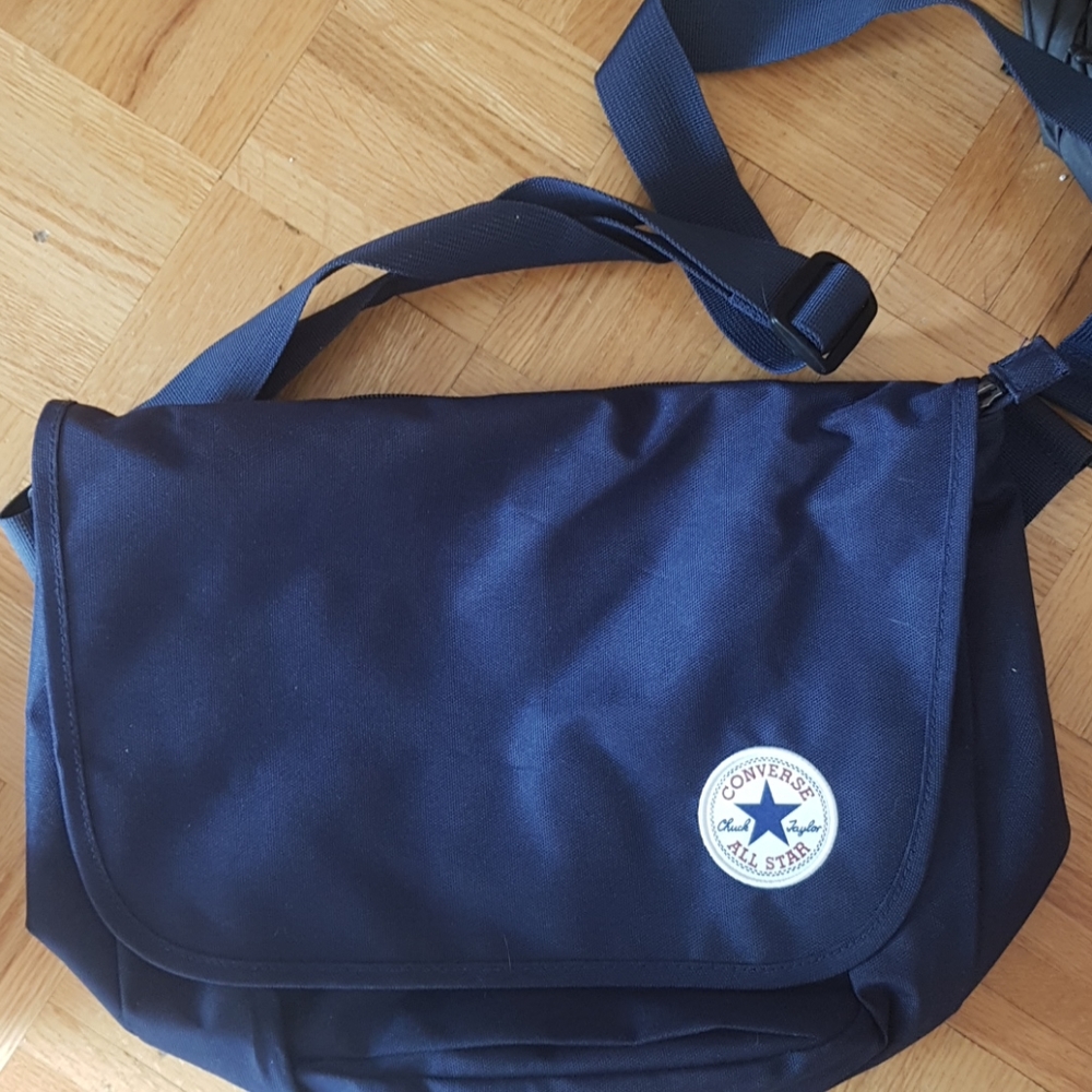 Converse shoulder  bag